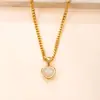 Colgante Individual Joyería Transfronteriza de Acero de Titanio Fundición Forma de Corazón Cuadrada Cadena para Suéter Moda Tendencia Accesorios de Acero Inoxidable Fábrica