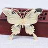 Broche de mariposa esmeralda con punta de aceite, bañado en oro y cobre, color Yiwu, con diseño de rayo dorado, accesorio de ropa antiguo B2882
