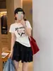 Design Moderno e Único, Caimento Regular nos Ombros, Camiseta Feminina de Manga Curta em Algodão Puro, Novo Estilo Quente de Verão, Top Cinza Slim-Fit Estampado