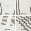 Suéter de tricô listrado color-block masculino, de manga longa, leve, com um visual luxuoso e sofisticado, apresentando gola alta, adequado para uso business casual no outono e inverno
