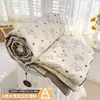 Colcha de Verão de Fibra de Soja Dupla Camada Classe A Grau Mãe-Bebê Colcha de Ar Condicionado Macia e Grudante Colcha Fresca de Verão para Crianças Colcha Fina Lavável