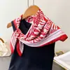 Lenço de Seda de Alta Qualidade com Estampa de Tigre da Moda, Lenço Quadrado de Seda Sintética, Lenço de Pescoço Versátil, Lenço Quadrado Pequeno, Lenço de Cabeça, Lenço para Mulheres