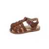 Zapatos para Niños 2025 Verano Nuevo Estilo Coreano Niños y Niñas Sandalias Casuales de Punta Cerrada Suela Blanda Zapatos de Playa para Exterior Zapatos de Moda Estilo Verano