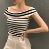 Corea del Sur Elegante Verano Elegante Pequeño Sexy Cuello Bardot Ajustado Adelgazante Rayado Manga Corta Suéter