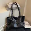 Bolsa de Axila Casual Outono Estilo Coreano Transfronteiriça 2026 Nova Bolsa Tote de Grande Capacidade para o Dia a Dia Bolsa de Ombro Estilo Motociclista para Mulheres