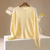 Nuevo cárdigan de punto de cachemira y lana para otoño e invierno, con borde enrollado y cuello redondo, suéter de lana cepillada de manga larga para mujer en color amarillo pluma