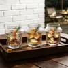 Taza de Café Colgante de Oreja de Estilo Ins para Uso Doméstico, Vaso Alto de Vidrio con Patrón Vertical, Taza Retro Americana para Iced Latte, Té de Frutas