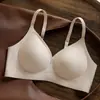 Sutiã Respirável Macio de Látex com Suporte Sem Marcas para Mulheres com Seios Pequenos Push-up Grande Fixador Fino Sem Aro Anti-queda