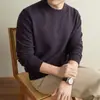 Suéter de Punto para Hombre 2026 Otoño/Invierno Jersey de Cuello Semitortuga Suéter de Lana Estilo Old Money Color Sólido Jacquard Suéter Base de Cuello Medio