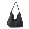 Bolsa Tote de Pelúcia Estilo Coreano Preguiçoso para Trabalho Feminina Nova Coleção Outono/Inverno 2025 Grande Capacidade Versátil de Ombro ou Axila