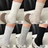 Meias vazadas de estilo japonês novas para a primavera para mulheres, meias até o meio da panturrilha com renda, tricotadas, modernas, que rejuvenescem, meias longas empilhadas