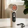 Mini Ventilador de Turbina Portátil com Display Digital, Luz LED, Carregamento USB, Longa Duração da Bateria, Ventilador Portátil para Exterior com Cordão