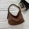 Bolsa tote de veludo estilo coreano com corte relaxado, nova coleção outono 2026, grande capacidade, retrô, cor sólida, simples e bolsa de ombro única