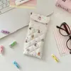 5758 Bolsita Acolchada con Estampado de Dibujos Animados para Gafas, Suave y Moderna para Niñas, Estuche Portátil para Gafas de Sol, Bolsa de Almacenamiento Antipresión para Estuche de Gafas