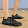 Fornecimento direto da fábrica de Quanzhou de sapatos antiderrapantes para homens e mulheres, sapatos para snorkeling e natação, sapatos de secagem rápida para vadear, sapatos para rafting em rio e trilha em riacho, sapatos de praia para crianças