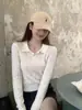 Suéter de tricô trançado estilo coreano com gola alta e mangas compridas para mulheres, uma camada base fina e justa para primavera e outono, top curto versátil