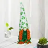 Calle. Adornos Decorativos del Día de San Patricio Día Irlandés Trébol Verde Muñeca sin Rostro Adornos Decorativos Mayoreo
