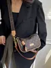 Bolsa de Almohada de Tirante Ancho Estilo Nuevo Verano 2026 para Mujer Diseño de Nicho Bolso de Hombro Estampado Retro Bolso Cruzado para Mujer