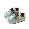 Zapatos de Mujer de Suela Gruesa para Otoño 2026 para Mujeres Bajitas, Tenis Blancos Versátiles, Zapatos para Aumentar la Altura de Estilo Ins Nicho