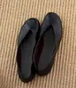 En stock~2026 nuevo estilo minimalista punta redonda blanco francés versátil plano sin cordones poco profundos zapatos de un solo color