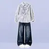 Conjunto de top a rayas de bloques de color cosido y jeans versátiles para niñas, estilo escolar, fresco y simple, para niños de mediana edad y mayores, tendencia de otoño.
