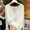 Nueva camiseta de algodón de bambú de verano con espalda cruzada y mangas largas, diseño hueco, protección solar, top casual versátil estilo coreano para mujer