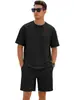Traje casual de verão masculino para comércio exterior transfronteiriço com top solto de gola redonda, shorts de perna reta com cordão e padrão xadrez pequeno em jacquard
