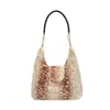 Bolso peludo simple y espacioso para mujer, nueva colección otoño/invierno 2026, bolso de hombro moderno y versátil, bolso de felpa, color sólido