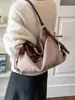 Bolso de hombro de gamuza de gran capacidad para mujer, nuevo bolso cruzado de otoño 2026 para el trabajo, bolso tote casual moderno