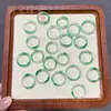 Transmisión en vivo fuente jade Dulong jade africano verde brillante hielo con patrón de flor anillo estilo pareja hombres y mujeres de alta calidad anillo regalo para novia