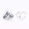 Yongjia Color Gema Triángulo Gordo Circonita Piedra Artificial Diamante CZ Anillo Arte de Uñas Joyería Incrustaciones Accesorios Piedra al Desnudo