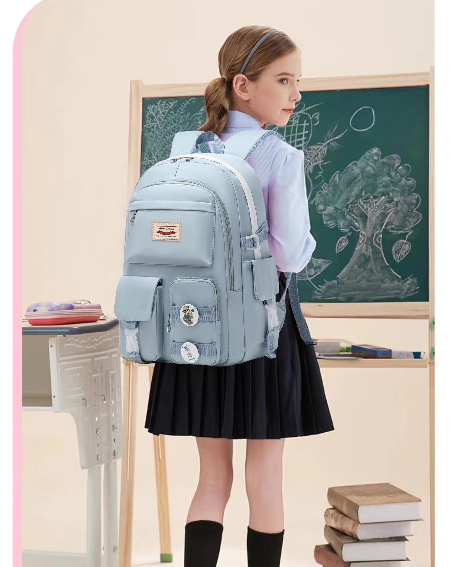 Blue-02.jpg