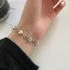 Pulseira de Coração Estilo Coreano para Mulheres, Moda Retrô, Estilo Hip-Hop, um Fio de Pulseiras de Coração, Joia de Mão Artística, Tendência