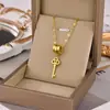 Collar de Acero de Titanio para Mujer, Sencillo, Versátil, Moderno, Lujo Ligero, Diseño de Nicho, Gama Alta, Cadena para Clavícula que No se Desvanece, Joyería al por Mayor