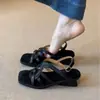 Primer Encuentro: Sandalias romanas de cuña con punta cuadrada tejida y tiras cruzadas, estilo retro de nicho, con punta abierta y sensación cómoda
