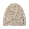 Venta al por mayor transfronteriza 2026 Modelo Nuevo Cachemir Hecho a Mano Crochet Calado Gorro de Punto Gorro de Cachemir Cálido Gorro Protector de Orejas