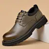 Zapatos de Hombre Nuevos de Suela Blanda Zapatos Grandes de Cuero Estilo Coreano Casual Versátiles Retro Estilo Británico Zapatos de Trabajo Modernos