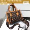 Bolso de mujer Louis Fangyi 2024, nuevo bolso bandolera casual de estilo occidental de alta gama para mujer, versátil y con correa para el hombro.