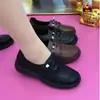 Zapatos de cuero para mujer sin cordones 2026 otoño zapatos de madre suela blanda cómodos antideslizantes casuales versátiles zapatos de una sola pieza para mediana edad y ancianos