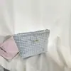 Nova Bolsa de Maquiagem Xadrez Estilo Japonês 2026 para Mulheres, Bolsa de Armazenamento Fofa em Tecido Bordado, Porta-Moedas e Celular Versátil Casual