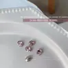 Arte de Uñas Punta Inferior Corazón Torcido Joyería de Diamantes Super Brillante Lujo Cristal Corazón de Melocotón Hacha Diamante Grande Rosa Decoración de Uñas Diamante de Amor