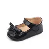 Zapatos de princesa para niña de 0 a 12 meses, zapatos poco profundos de cuero PU, suela de goma, zapatos para niños pequeños, zapatos para bebé al por mayor 2787
