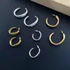 Pendientes de Aro Irregulares Lisos con Acabado Cepillado, Nuevo Estilo Otoño e Invierno, Diseño de Nicho de Lujo Ligero, Sensación de Alta Gama, Pendientes de Aro en Forma de C
