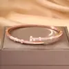 Pulseiras de Unha Novas Europeias e Americanas 2025, Pulseiras Exquisitas de Cobre Micro-Pavimentadas com Zircônia, Pulseiras de Luxo Acessível de Ponta Abertas