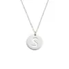 Collar Colgante de Disco con Letra Inglesa Hueca de Acero Inoxidable Popular Europeo y Americano Cadena de Clavícula de Pareja Moderna y Versátil