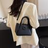 Bolso de Mano de Gran Capacidad para Mujer 2025 Nuevo Bolso Cruzado de Moda Trendy de Alta Gama para Mujer Bolso de Cubo para Viajes y Desplazamientos