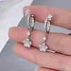 Pendientes de Flor con Circonita Micropavimentada Moda Lujo Ligero Pendientes Elegantes con Sentido de Diseño Retro Pendientes Exquisitos de Gama Alta