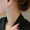 Brincos Longos com Franjas de Lantejoulas Pérolas Banhados a Ouro Real 18K, Brincos Modernos e Elegantes, Luxo Acessível e Brincos de Alta Qualidade