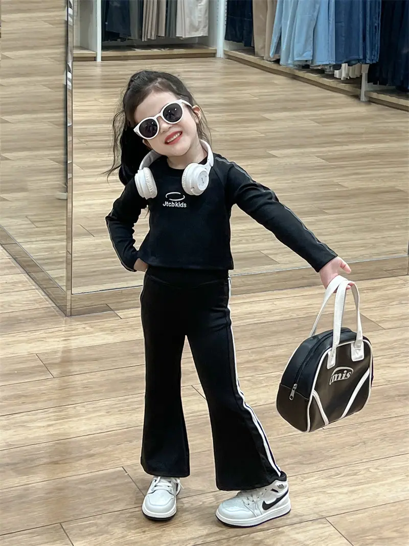 O1CN01Nnee5M28KD3UI3Q8a_!!1035