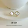 Nuevos pendientes de botón de plata de ley s925 estilo coreano, modernos, sencillos, microincrustados, de trébol de cuatro hojas negro para mujer, pendientes versátiles